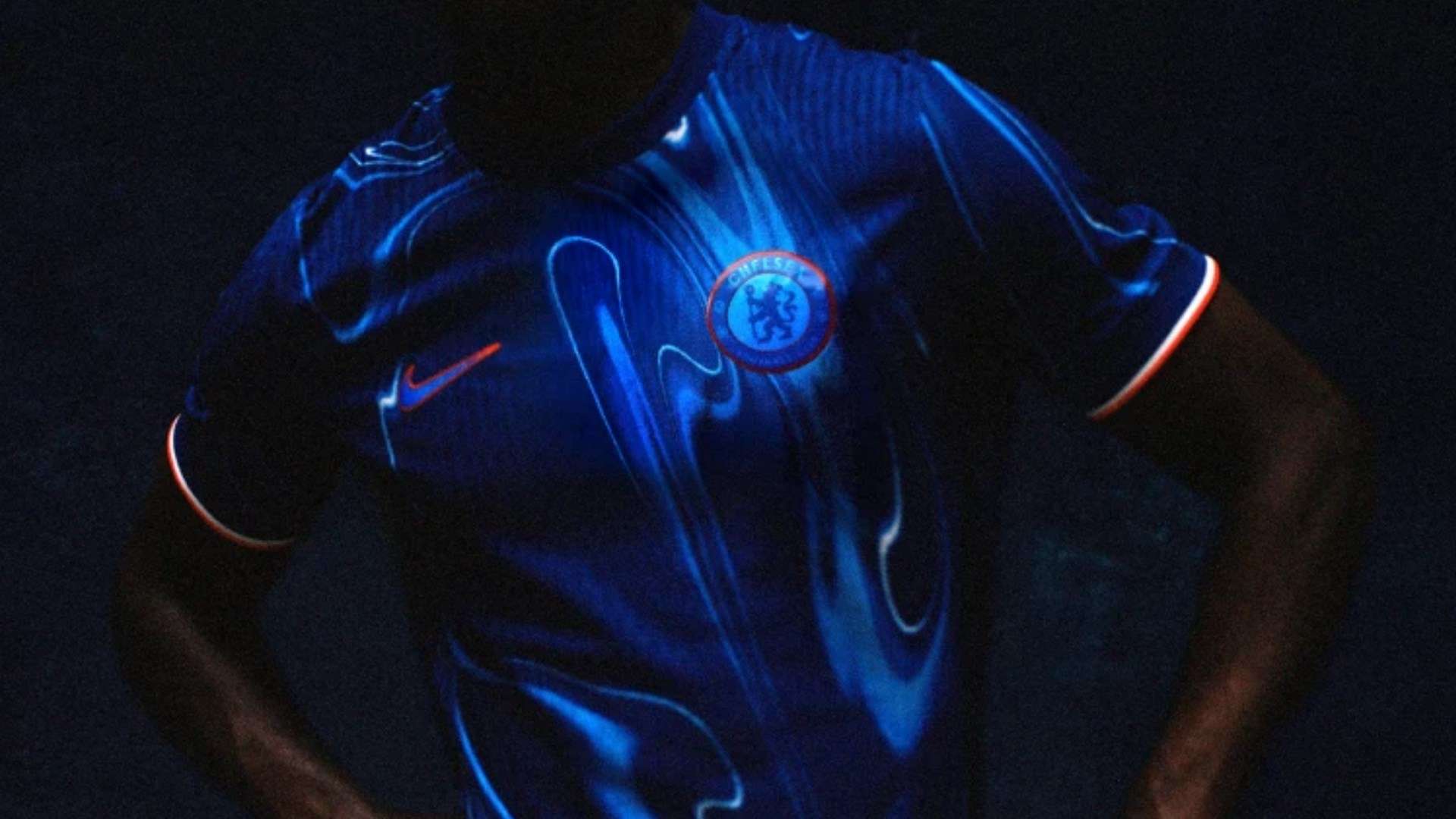 诸多方面的 诸多方面的