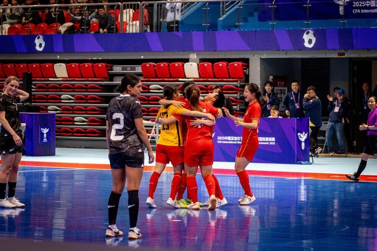 2025女五国际邀请赛首场战罢 中国队读秒绝杀新西兰队